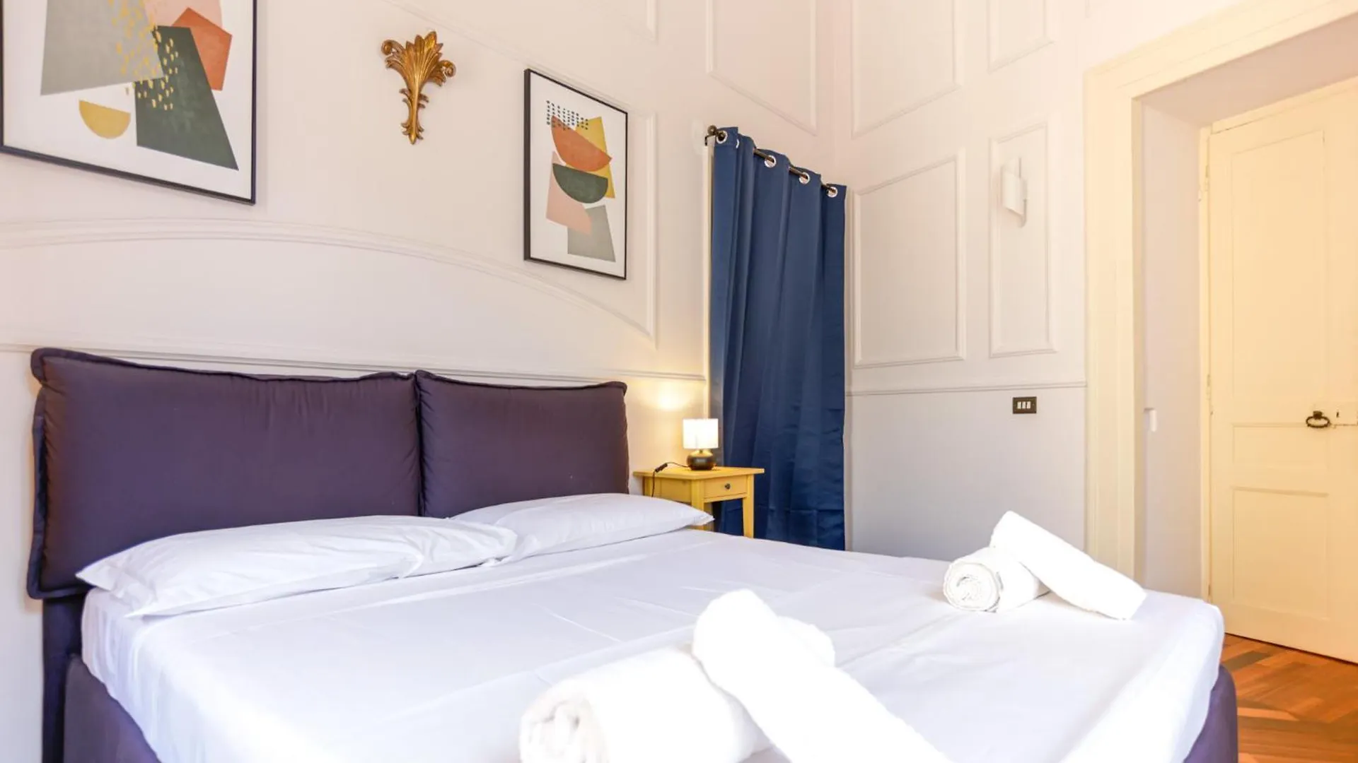 Via Tommaso Caravita 6 Apartment Naples