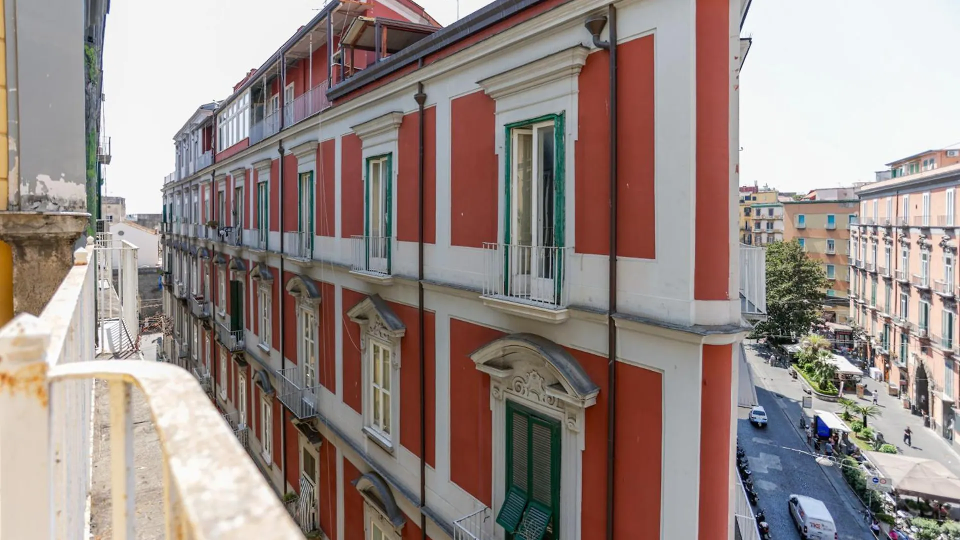 Via Tommaso Caravita 6 Apartment Naples