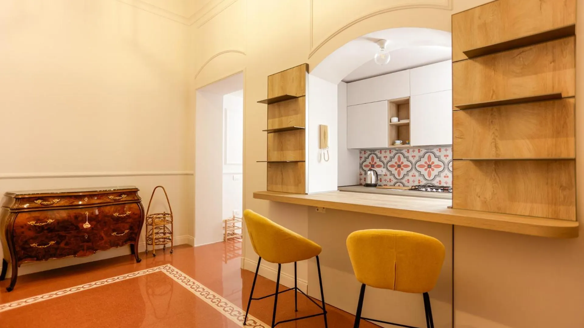 Via Tommaso Caravita 6 Apartment Naples