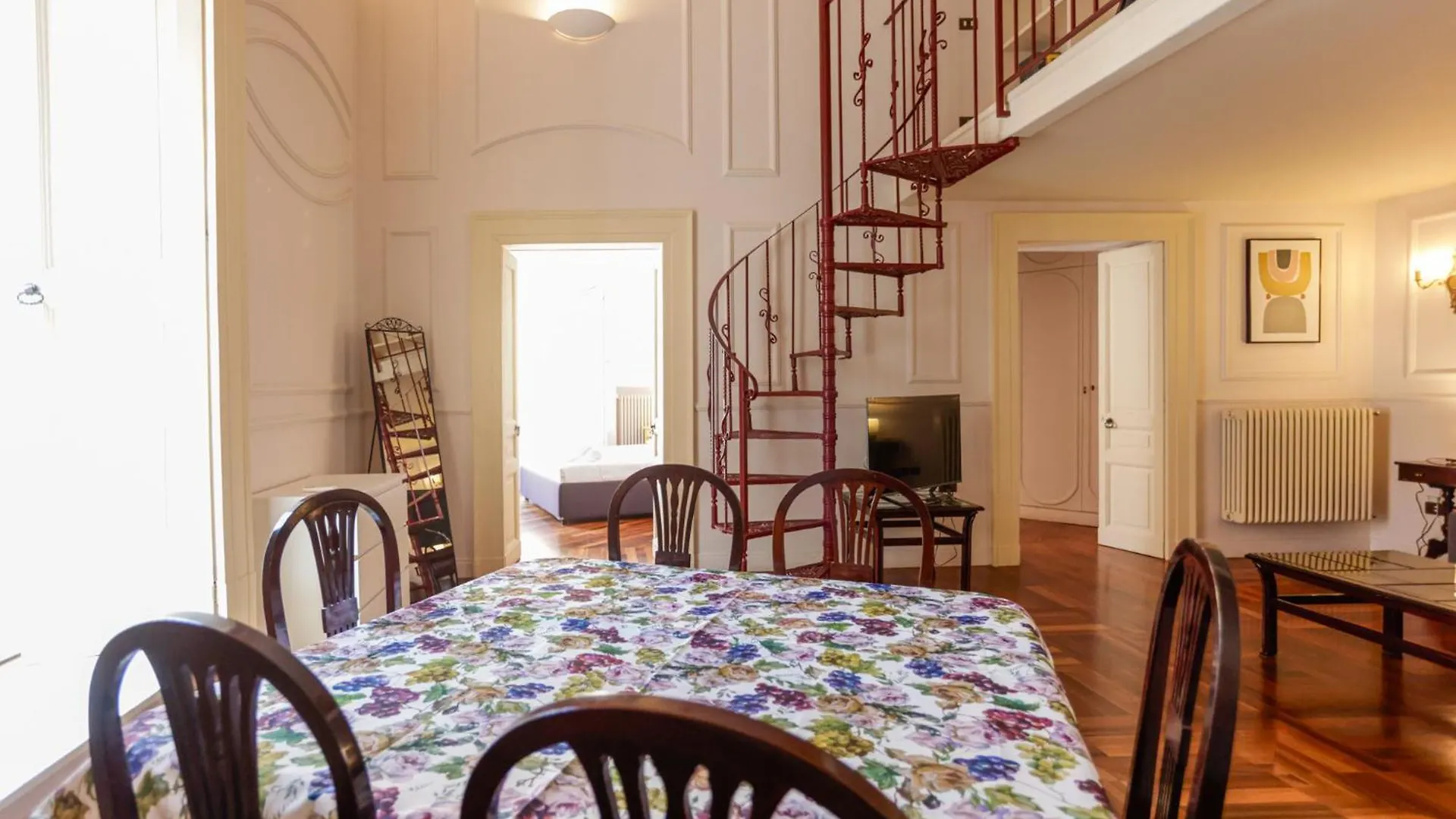 Via Tommaso Caravita 6 Apartment Naples