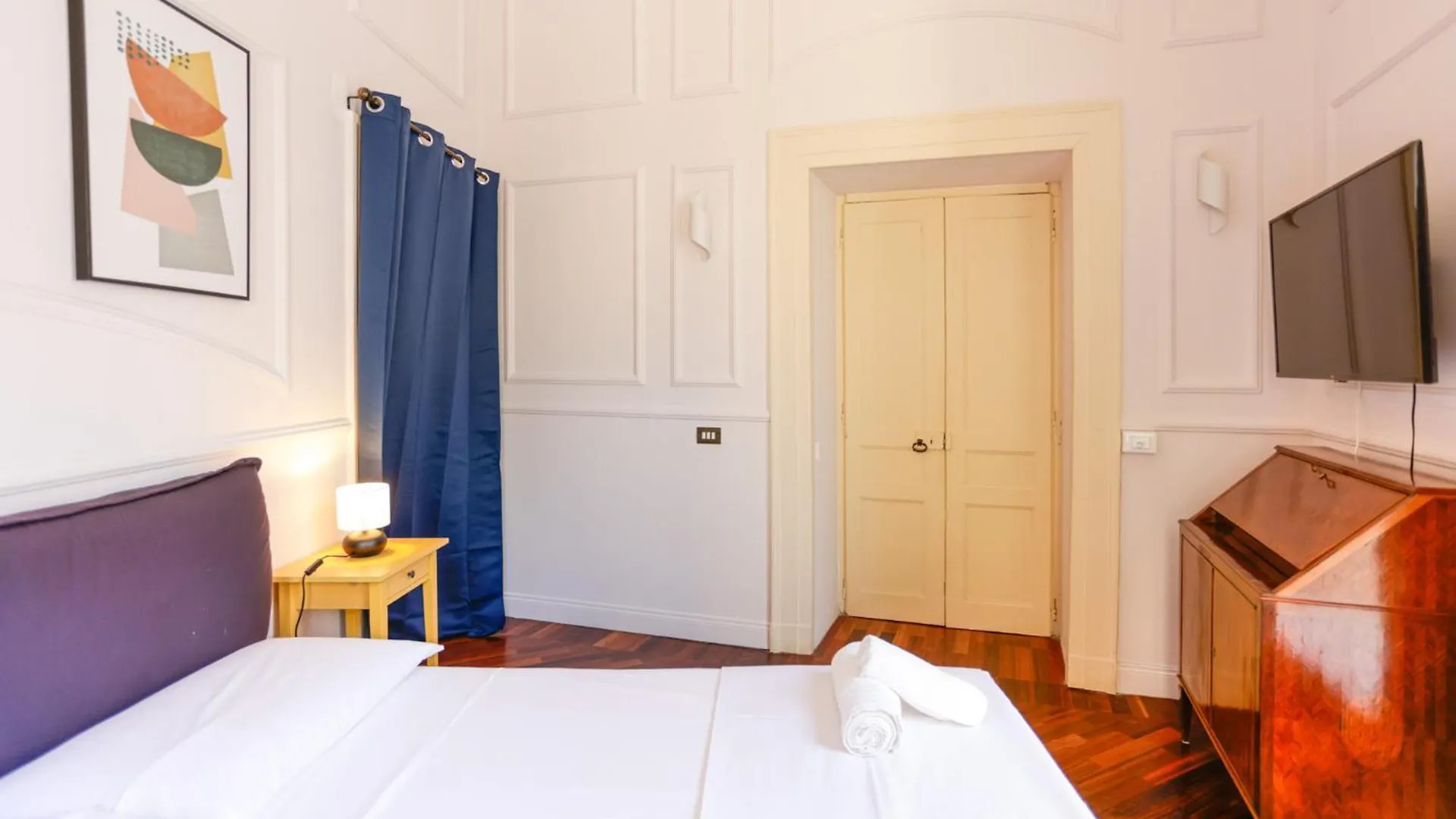 Via Tommaso Caravita 6 Apartment Naples